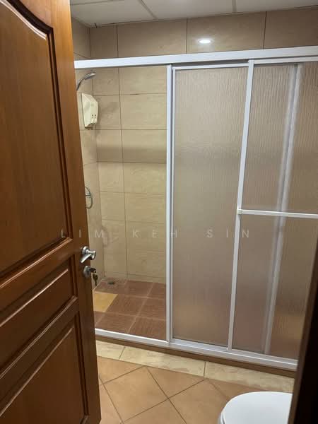 Condominium for Rent at Marina Bay Condominium - Lim Keh Sin - Bathroom - PropertyGuru.com.my