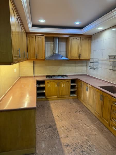 Condominium for Rent at Marina Bay Condominium - Lim Keh Sin - Kitchen - PropertyGuru.com.my