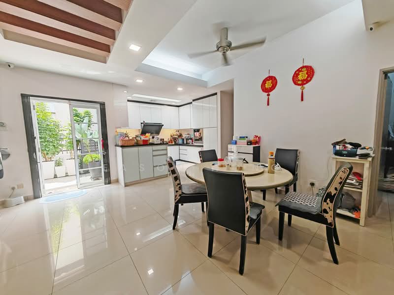 Cluster House for Sale in Taman Damai Impian 2 (Cheras) - Eason Wong - Kitchen - PropertyGuru.com.my