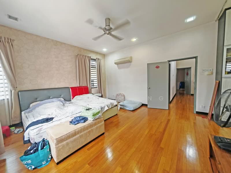 Cluster House for Sale in Taman Damai Impian 2 (Cheras) - Eason Wong - Bedroom - PropertyGuru.com.my