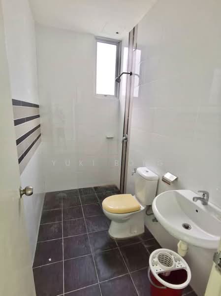 Condominium for Sale at Meridien Residence - Yuki Bong - Bathroom - PropertyGuru.com.my