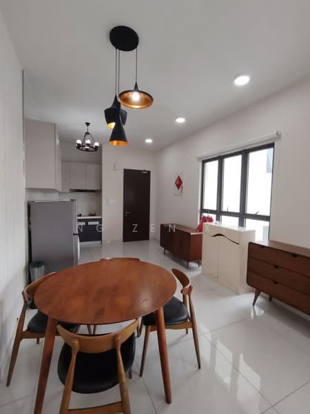 Kondominium untuk Disewa di Lovell @ Country Garden Danga Bay - NG ZEN XI - Dining Room - PropertyGuru.com.my