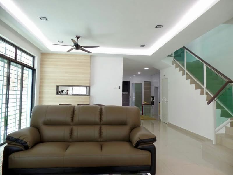 Cluster House for Sale in Johor Bahru (Johor) - Michelle Ng - Living Room - PropertyGuru.com.my