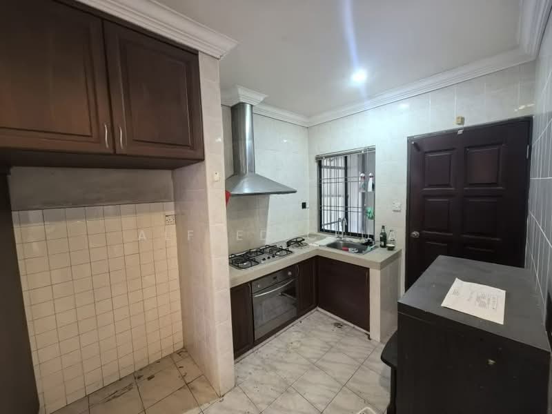 Semi-Detached House for Sale in Kuching (Sarawak) - Alfred Chua - Kitchen - PropertyGuru.com.my