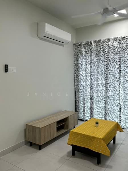 Servis Apartment untuk Disewa di Majestic Maxim - Janice Lau - Living Room - PropertyGuru.com.my