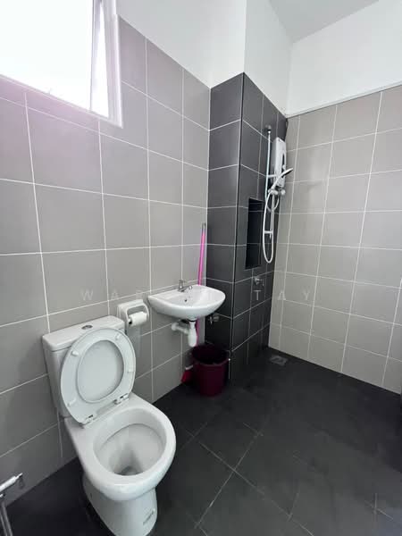 2-storey Terraced House for Rent in Bandar Seri Alam (Masai) - Warren Tay - PropertyGuru.com.my
