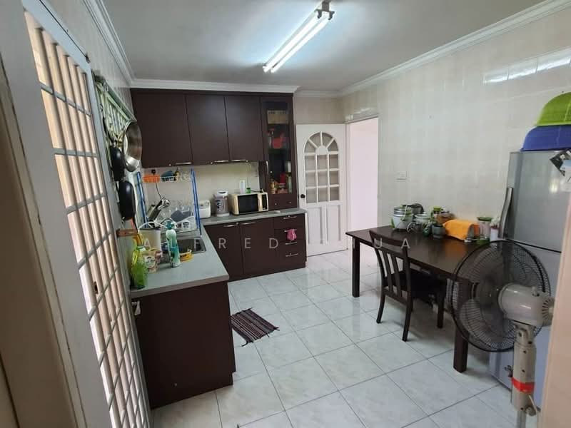 Semi-Detached House for Sale in Batu Kawa (Kuching) - Alfred Chua - Kitchen - PropertyGuru.com.my