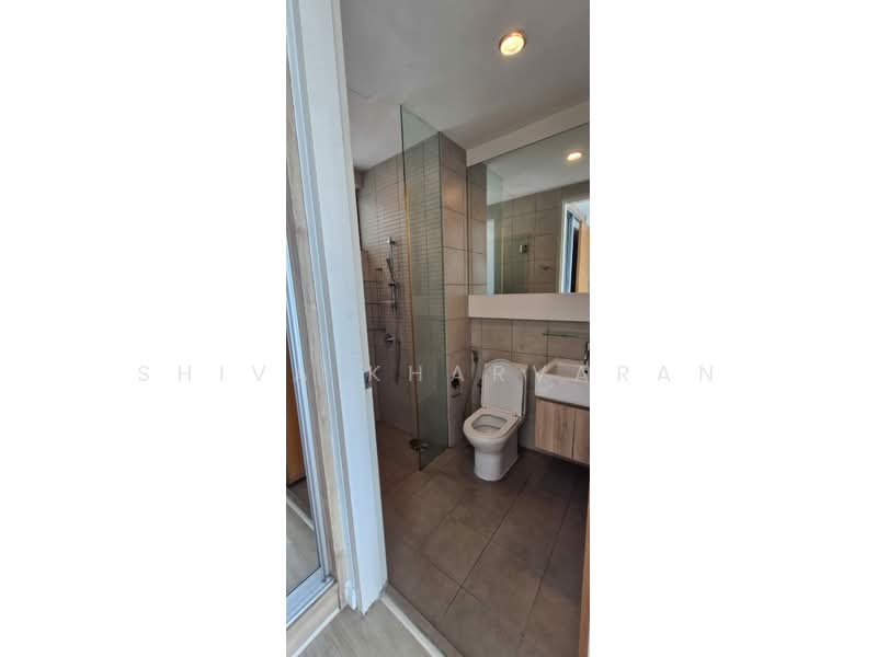 Servis Apartment untuk Disewa di Setia SKY Residences - Shiva Kharvaran - Bathroom - PropertyGuru.com.my