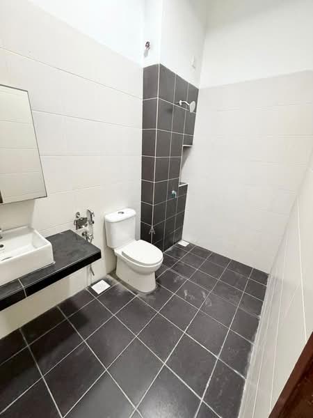 Rumah Teres 1 Tingkat untuk Dijual di Taman Pelangi Indah (Ulu Tiram) - Lilara Tiew - PropertyGuru.com.my