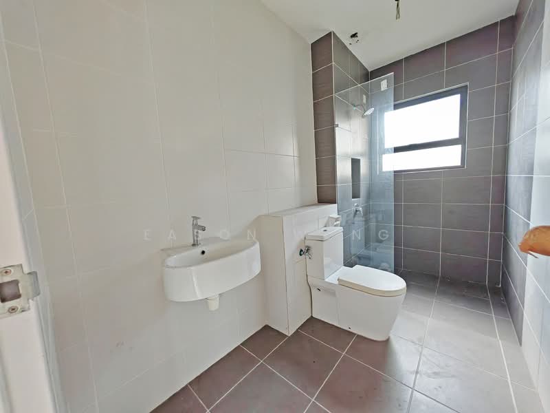 Cluster House for Sale in Setia Ecohill (Semenyih) - Eason Wong - Bathroom - PropertyGuru.com.my