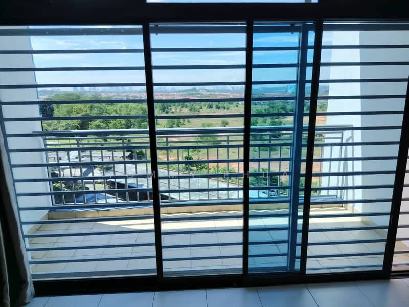 Apartment for Rent at Seri Austin Residence (Pangsapuri Seri Austin) - Tommy Phua - Balcony - PropertyGuru.com.my