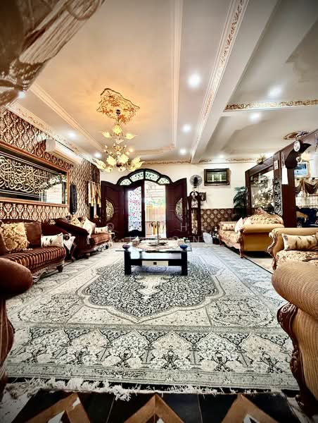 Living Lounge