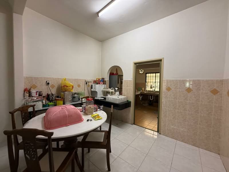 Terraced House for Sale in Skudai (Johor) - Stefan Yu - Kitchen - PropertyGuru.com.my