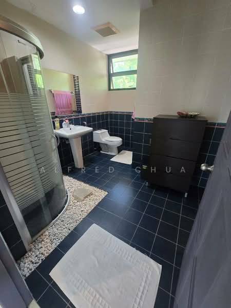 Bungalow for Sale in Santubong (Kuching) - Alfred Chua - Bathroom - PropertyGuru.com.my
