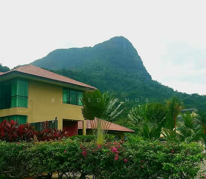 Bungalow for Sale in Santubong (Kuching) - Alfred Chua - Exterior - PropertyGuru.com.my