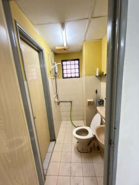 Kondominium untuk Disewa di Forest Green - Wesley Fu - Bathroom - PropertyGuru.com.my