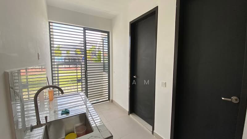 Rumah Teres untuk Dijual di Bukit Jelutong (Shah Alam) - Aqil Kamal - PropertyGuru.com.my