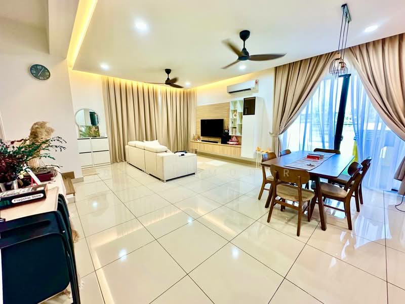2-storey Terraced House for Sale in Bandar Bukit Raja (Klang) - Basri Munir - Living Room - PropertyGuru.com.my