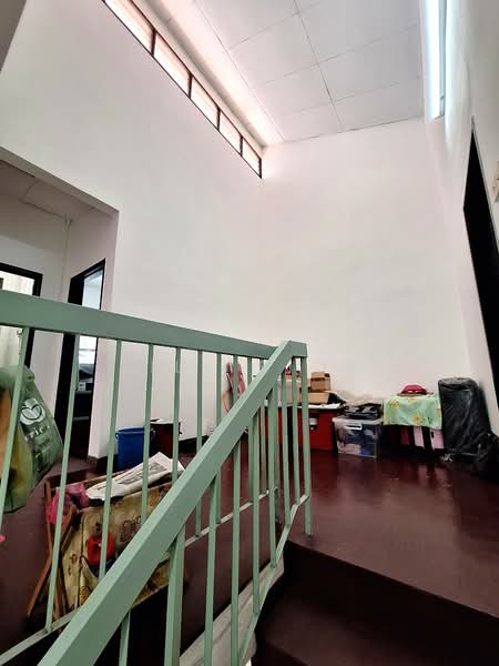 Rumah Teres 2 Tingkat untuk Dijual di Bandar Putra Permai (Seri Kembangan) - Lily Siow - Interior - PropertyGuru.com.my
