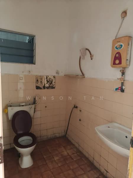 1-storey Terraced House for Sale in Taman Johor Jaya (Johor Bahru) - Winson Tan - PropertyGuru.com.my