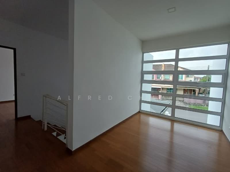 Semi-Detached House for Sale in Stapok (Kuching) - Alfred Chua - Interior - PropertyGuru.com.my