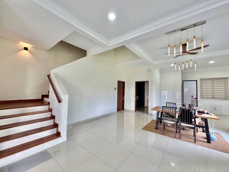 For Sale - Pentas