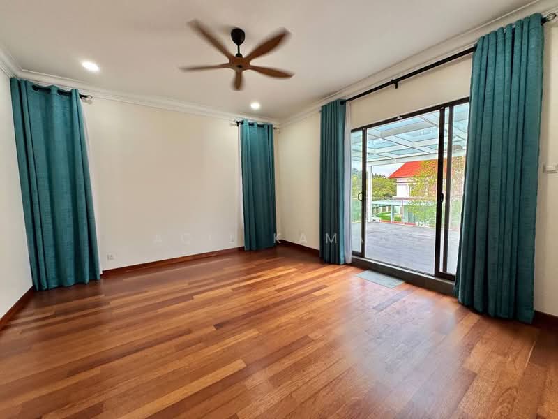 For Sale - Pentas