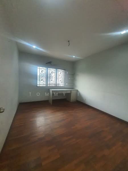 Rumah Teres 2.5 Tingkat untuk Dijual di Seri Kembangan (Selangor) - Tommy Tan - Interior - PropertyGuru.com.my