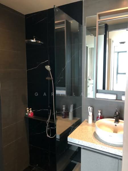 Servis Apartment untuk Dijual di Expressionz Professional Suites - Gary Lai - Bathroom - PropertyGuru.com.my