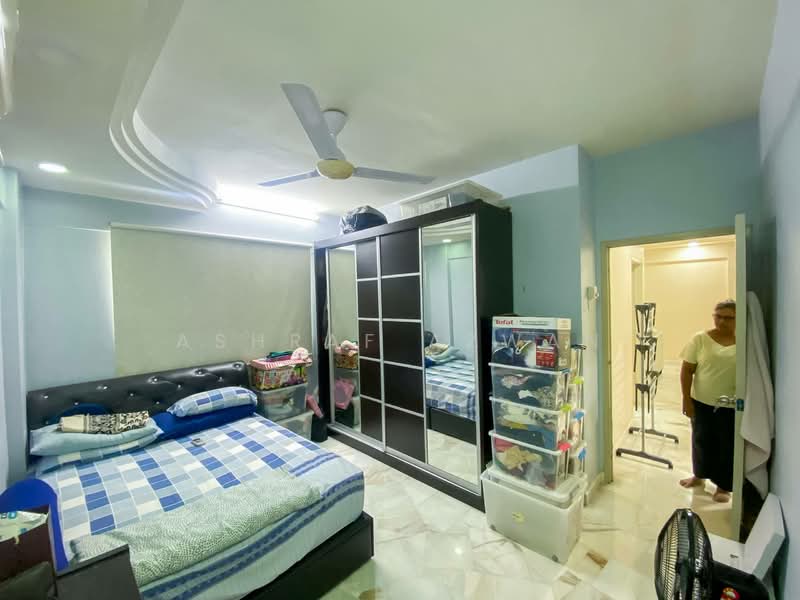 Apartment for Sale at Pangsapuri Seri Pinang - Ashraf Azwan - Bedroom - PropertyGuru.com.my