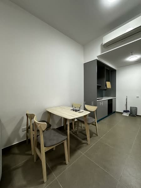 Servis Apartment untuk Disewa di Mossaz @ Empire City - Terry Teh - Dining Room - PropertyGuru.com.my