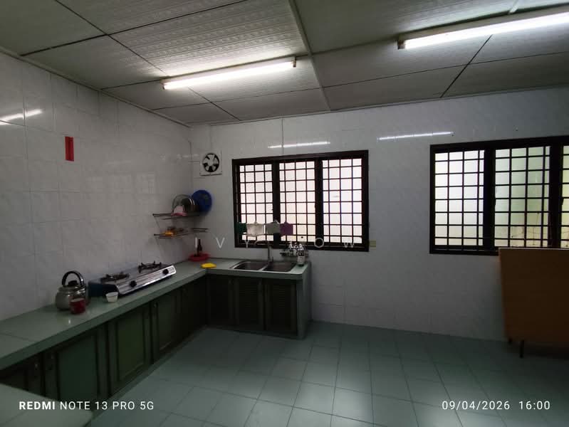 Rumah Teres 1 Tingkat untuk Disewa di Taman Abad (Johor Bahru) - Ivy Low - Kitchen - PropertyGuru.com.my