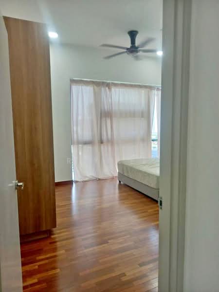 Servis Apartment untuk Disewa di Pacific Star - Ray Lee - Bedroom - PropertyGuru.com.my