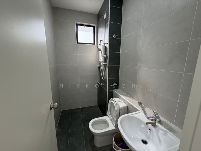 Terraced House for Rent in Taman Desa Tebrau (Tebrau) - Nikko Soh - Bathroom - PropertyGuru.com.my