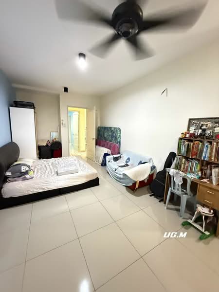 Rumah Teres 2.5 Tingkat untuk Dijual di Bandar Botanic (Klang) - Mason Chiah - Bedroom - PropertyGuru.com.my