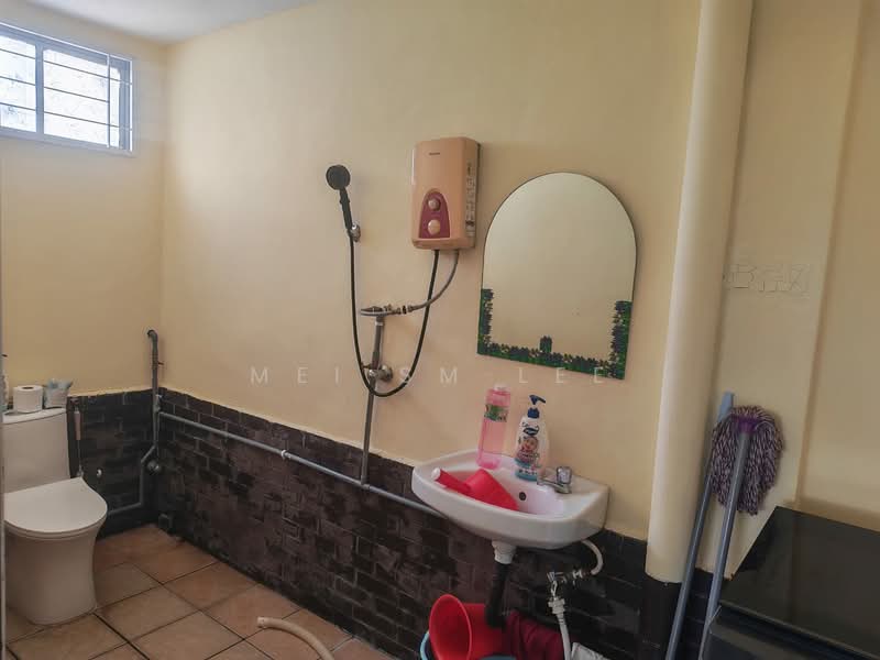 Taman Cheras Jaya, Cheras Bathroom