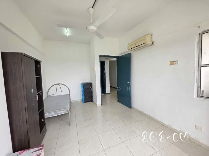 Kondominium untuk Dijual di Regency Condominium - Ivy Por - Bedroom - PropertyGuru.com.my