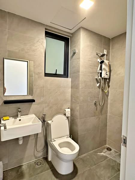 Service Residence for Sale at Sunsuria Forum - Ray Lee - Bathroom - PropertyGuru.com.my