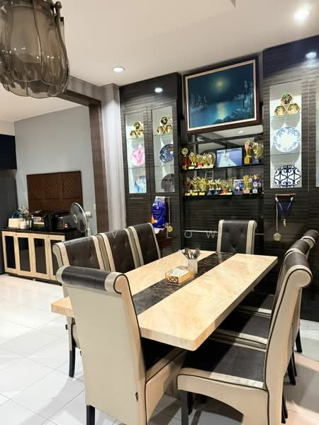 2-storey Terraced House for Rent in Taman Lagenda Putra (Kulai) - Ivy Low - Dining Room - PropertyGuru.com.my