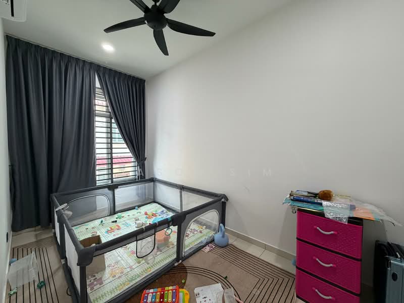 2-storey Terraced House for Sale in Bandar Seri Alam (Masai) - Jason Sim - Bedroom - PropertyGuru.com.my