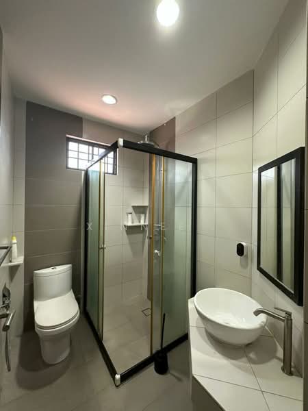 3-storey Terraced House for Rent in Teluk Kumbar (Penang) - Xinnee . - Bathroom - PropertyGuru.com.my