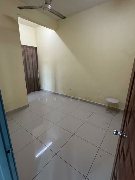 Rumah Teres 2 Tingkat untuk Dijual di Permatang Damar Laut (Batu Maung) - Xinnee . - Interior - PropertyGuru.com.my