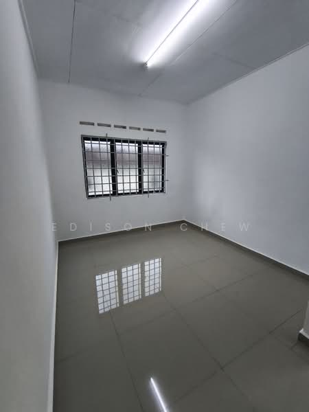 Rumah Teres 2 Tingkat untuk Disewa di Taman Puteri Wangsa (Ulu Tiram) - EDISON CHEW - PropertyGuru.com.my