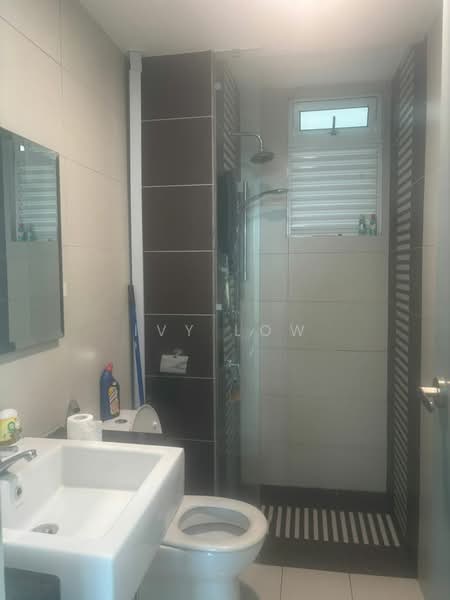 Servis Apartment untuk Disewa di Tropez Residences - Ivy Low - Bathroom - PropertyGuru.com.my
