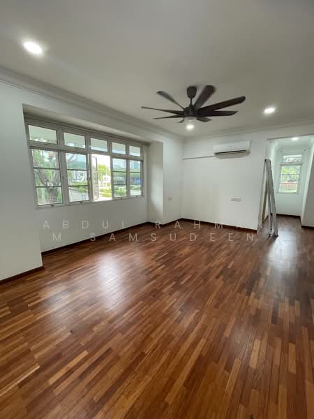 Rumah Teres 2 Tingkat untuk Disewa di Perdana Lakeview East (Cyberjaya) - Abdul Rahman M Samsudeen - Living Room - PropertyGuru.com.my