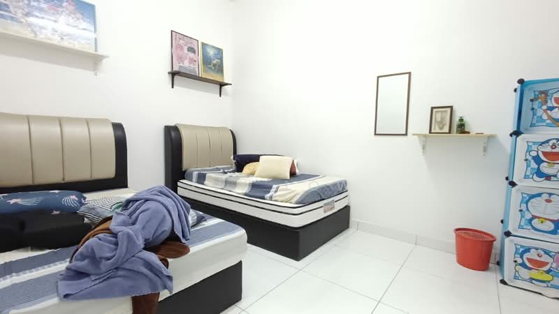 2-storey Terraced House for Sale in Taman Bestari Indah (Ulu Tiram) - Ivy Low - Bedroom - PropertyGuru.com.my