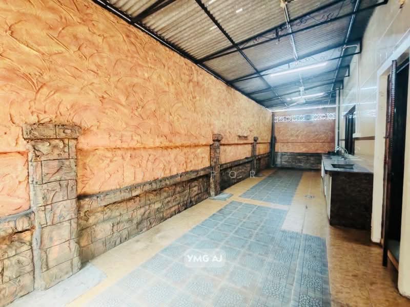 Semi-Detached House for Sale in Taman Bunga Raya (Klang) - Ivy Por - Interior - PropertyGuru.com.my