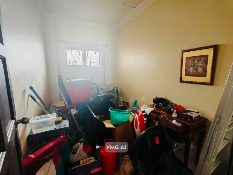 Semi-Detached House for Sale in Taman Bunga Raya (Klang) - Ivy Por - Interior - PropertyGuru.com.my