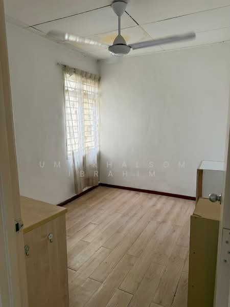 Apartment for Sale at Prima Apartments - Umi Khalsom Ibrahim - PropertyGuru.com.my