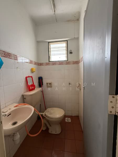 Apartment for Sale at Prima Apartments - Umi Khalsom Ibrahim - PropertyGuru.com.my